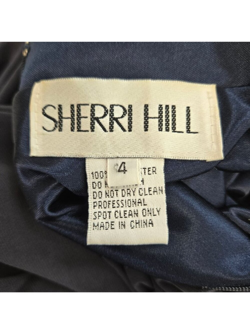 Sherri Hill Two Piece Shimmery Sleeveless Cross Stitch Beaded Gown Size 4 - Picture 3 of 12